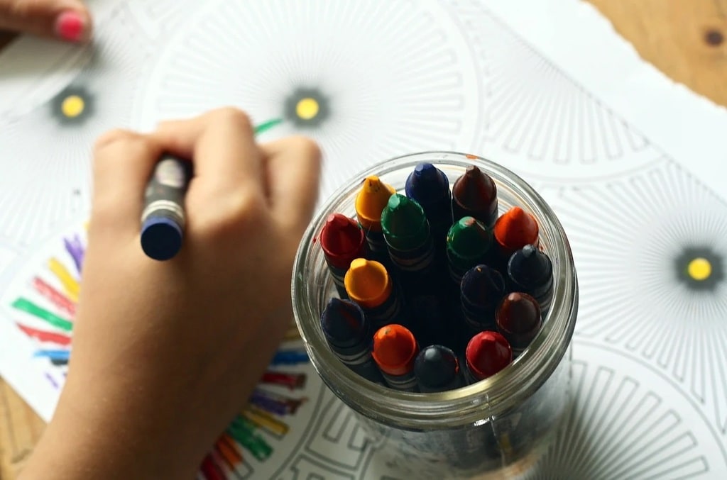 Loisirs créatifs : trouver des hobbies qui enrichissent et épanouissent